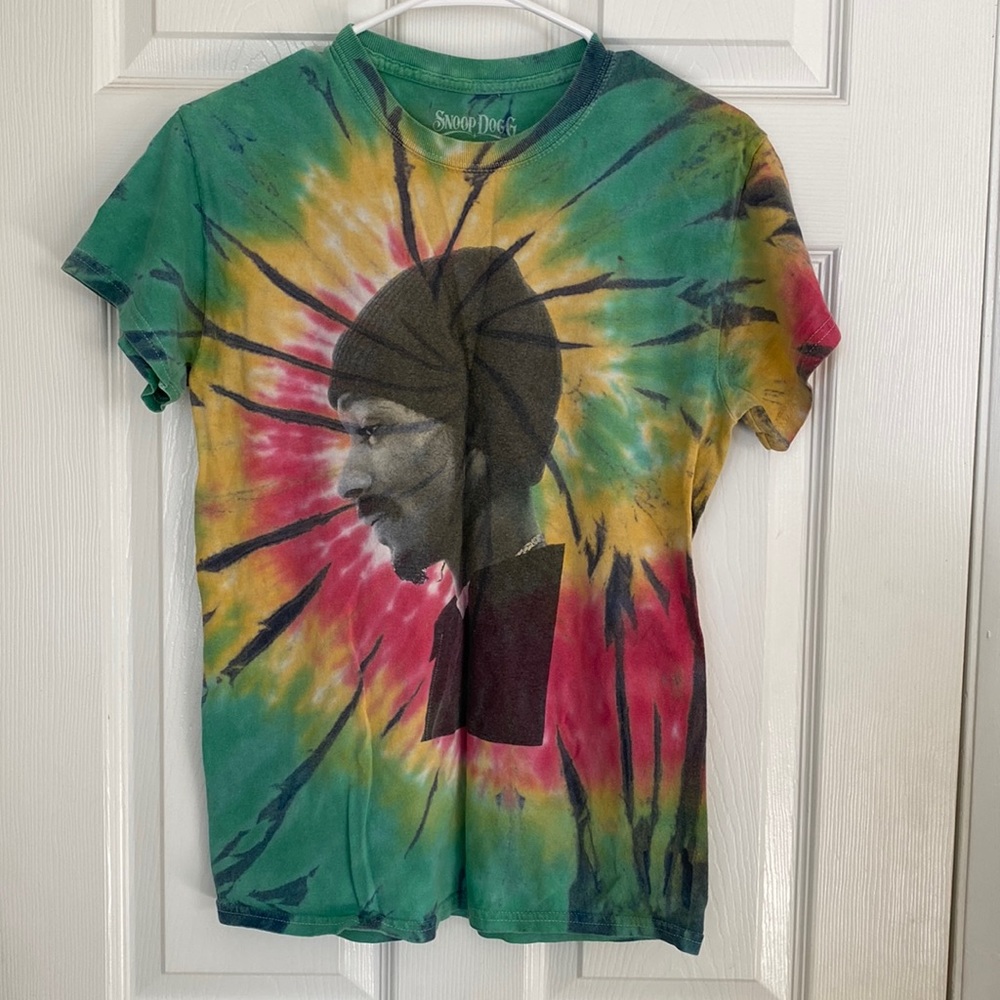 Graphic tee